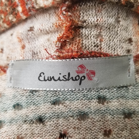 Sweater - Picture 4 of 5